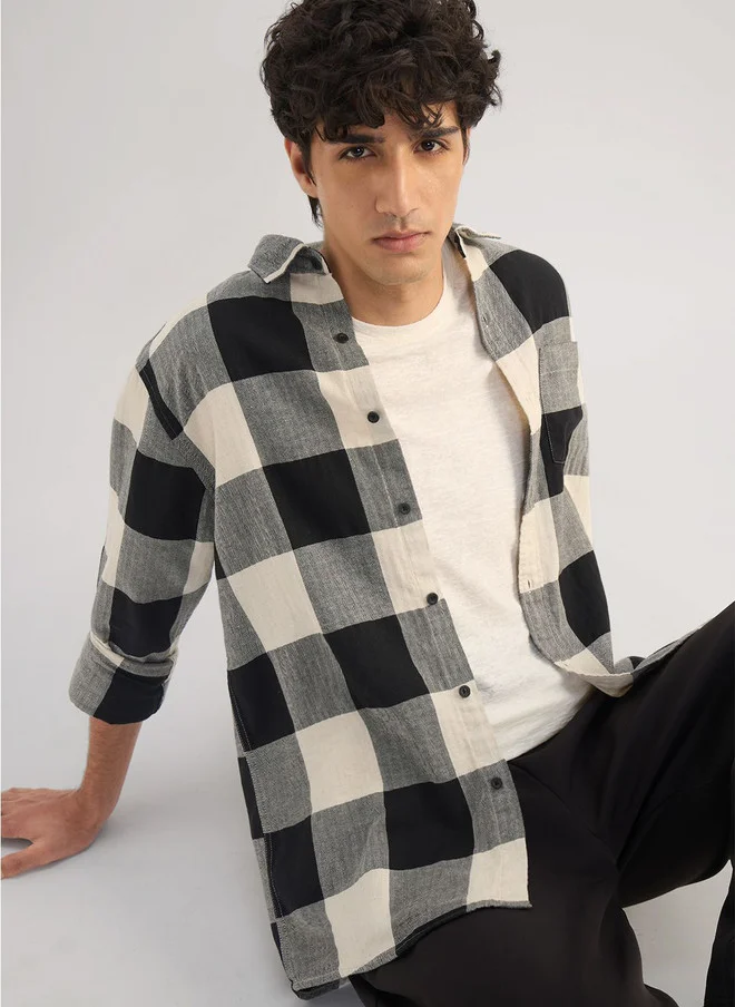 The Souled Store  The Souled Store Men's Regular Fit Checked Black Cotton Linen Shirt  | Best Price UAE