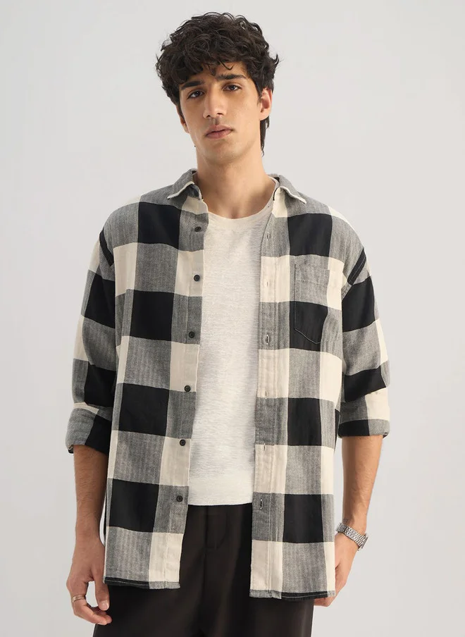 The Souled Store Men's Regular Fit Checked Black Cotton Linen Shirt