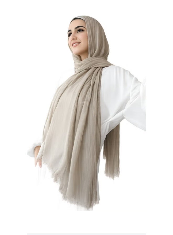 Imported Thai gauze hijab, lightweight fabric, starting at 75 x 200 cm, suitable for everyday wear and special occasions. - Image 1