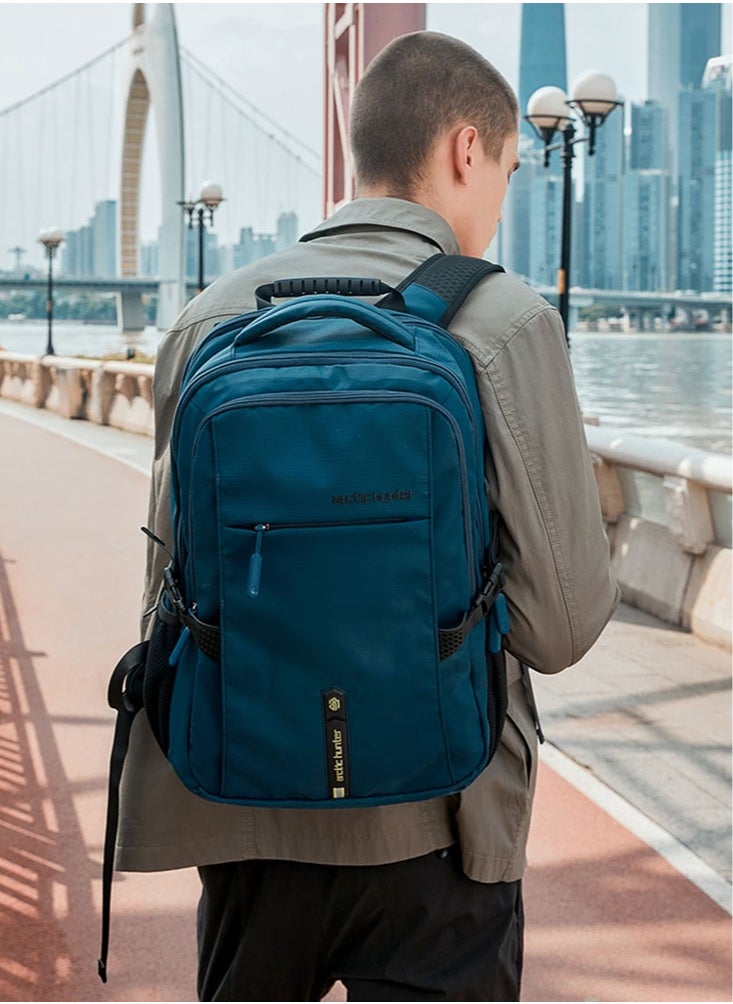 Classic Laptop Travel Backpack, Large Professional Waterproof Bag with USB Charging and Headset Port for Men, Blue - pzsku/ZAFF9CEA7E1588957BC49Z/45/_/1701453271/f6f622cf-caec-491b-8b81-f58dc9076f6d