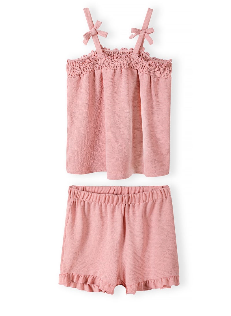 مينوتي طقم بناتي قطعتين بطبعة وتفاصيل كشكش ناعمة - Image 1