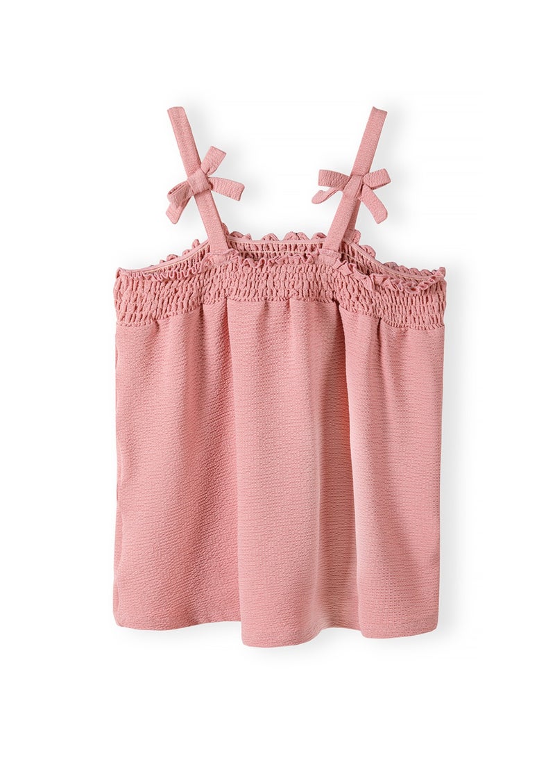 مينوتي طقم بناتي قطعتين بطبعة وتفاصيل كشكش ناعمة - Image 2