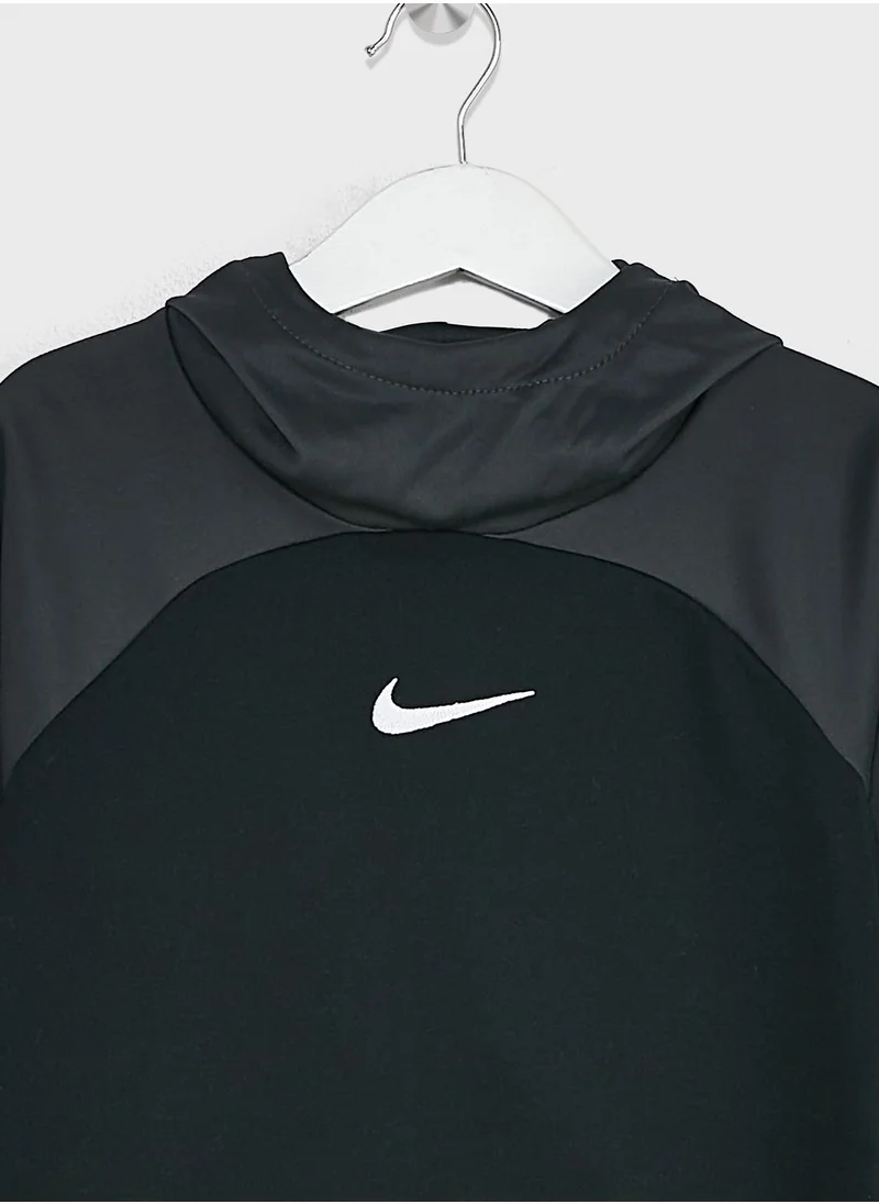 Nike Kids Essential Hoodie