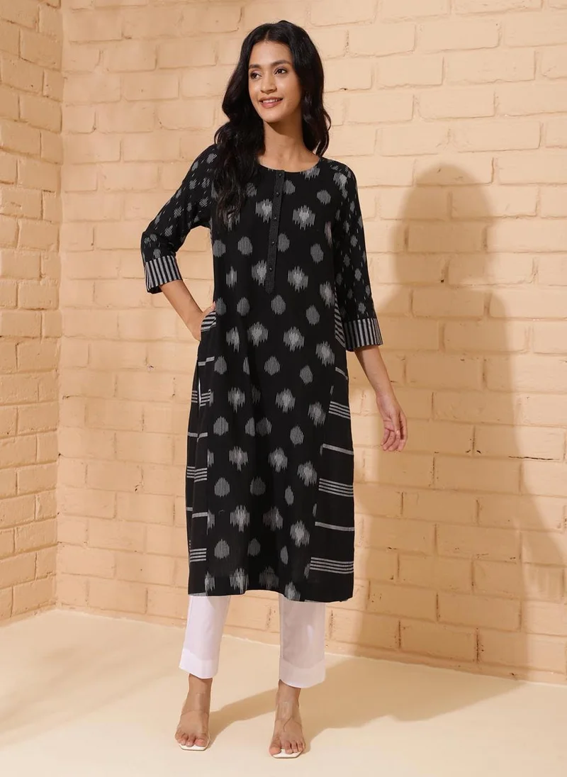 فاب انديا Black Cotton Ikat Woven Long Kurta