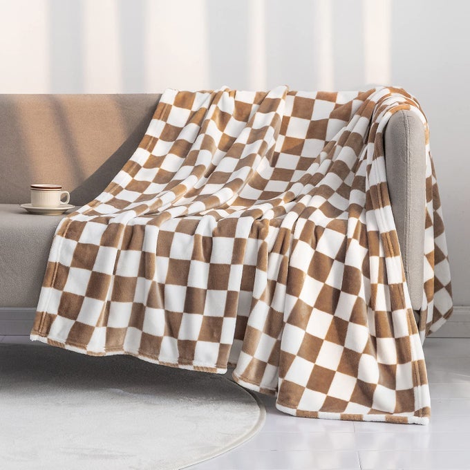 THROW BLANKETS FLANNEL BLANKET WITH CHECKERBOARD GRID PATTERN SOFT THROW BLANKET FOR COUCH BED SOFA LUXURIOUS WARM AND COZY FOR ALL SEASONS KHAKI 60X80