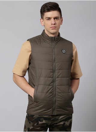 سترة Dennis Lingo الرجالية ذات المقاس العادي من Olive Puffer Gillet - pzsku/ZB007ADE494FE952FBD97Z/45/1744191712/d5466352-f565-4e7e-a369-e25b1bd4422e