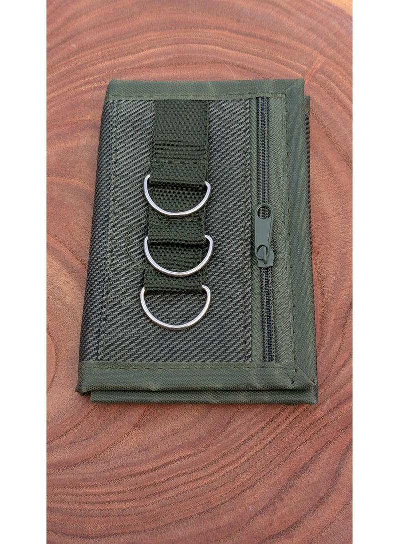 محفظة من الجينز كلاسكية بلمسة شبابية | مثالية للاستخدام اليومي والسفر | متعددة الجيوب وخفيفة الوزن - Image 2