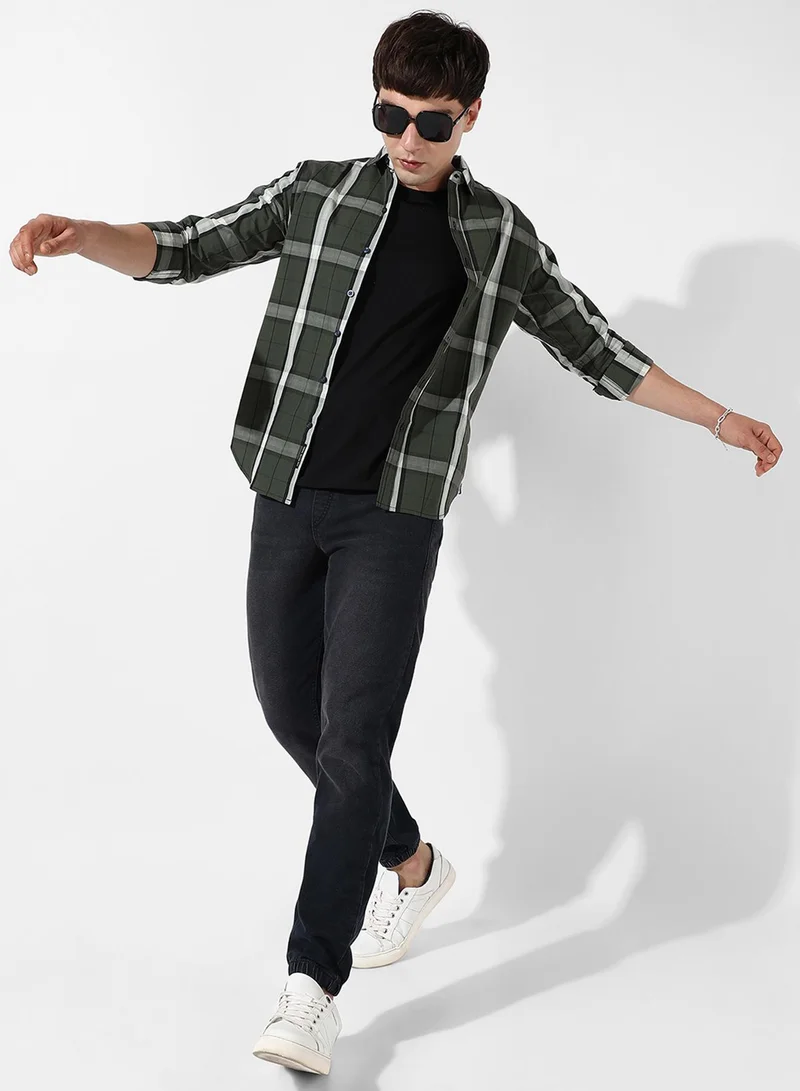 Campus Sutra Campus Sutra Men's Tartan Plaid Dark Green Button Up Regular Fit Shirt For Casual Wear | Cotton Spread Collar Shirt Crafted With Regular Sleeve, Comfort Fit & High-Performance For Everyday Wear