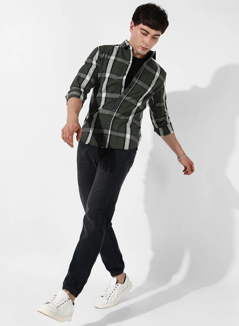 Campus Sutra Campus Sutra Men's Tartan Plaid Dark Green Button Up Regular Fit Shirt For Casual Wear | Cotton Spread Collar Shirt Crafted With Regular Sleeve, Comfort Fit & High-Performance For Everyday Wear