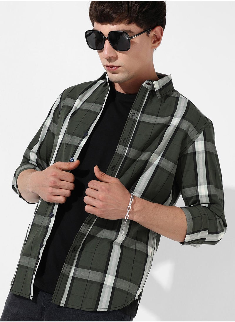 Campus Sutra Campus Sutra Men's Tartan Plaid Dark Green Button Up Regular Fit Shirt For Casual Wear | Cotton Spread Collar Shirt Crafted With Regular Sleeve, Comfort Fit & High-Performance For Everyday Wear  - Image 1