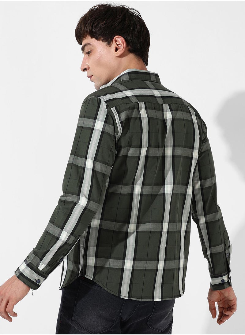 Campus Sutra Campus Sutra Men's Tartan Plaid Dark Green Button Up Regular Fit Shirt For Casual Wear | Cotton Spread Collar Shirt Crafted With Regular Sleeve, Comfort Fit & High-Performance For Everyday Wear  - Image 5