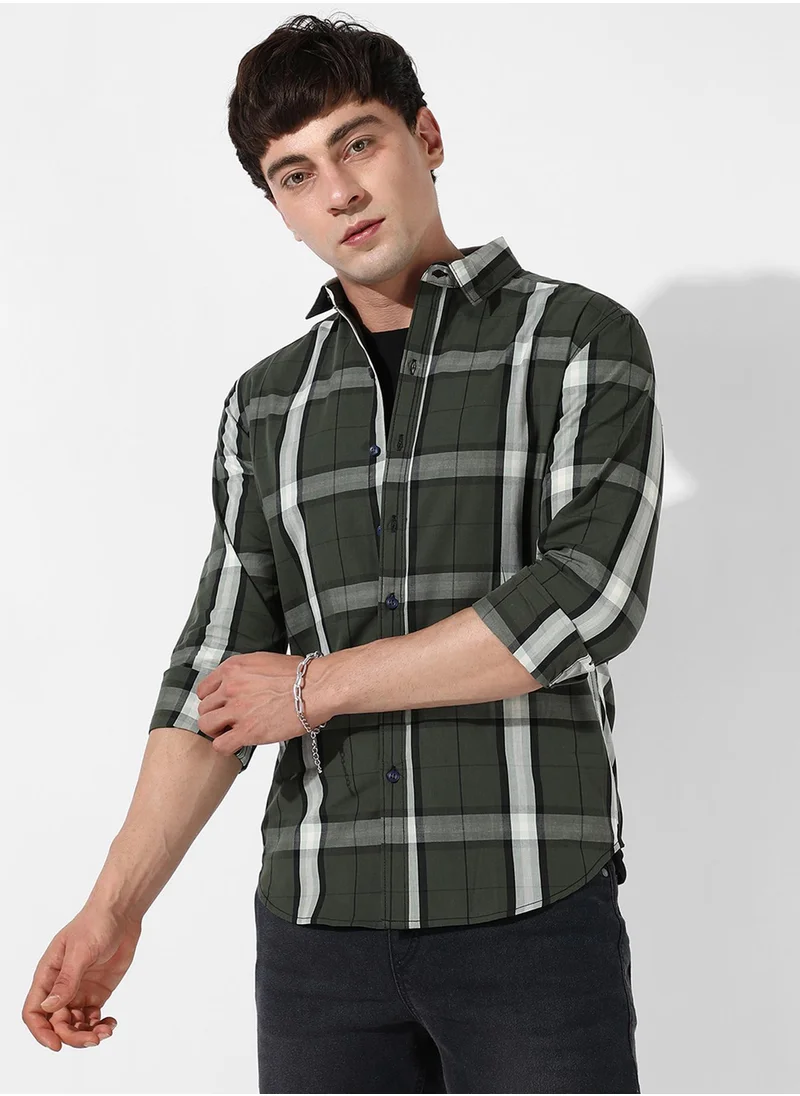 كامبوس سوترا Campus Sutra Men's Tartan Plaid Dark Green Button Up Regular Fit Shirt For Casual Wear | Cotton Spread Collar Shirt Crafted With Regular Sleeve, Comfort Fit & High-Performance For Everyday Wear