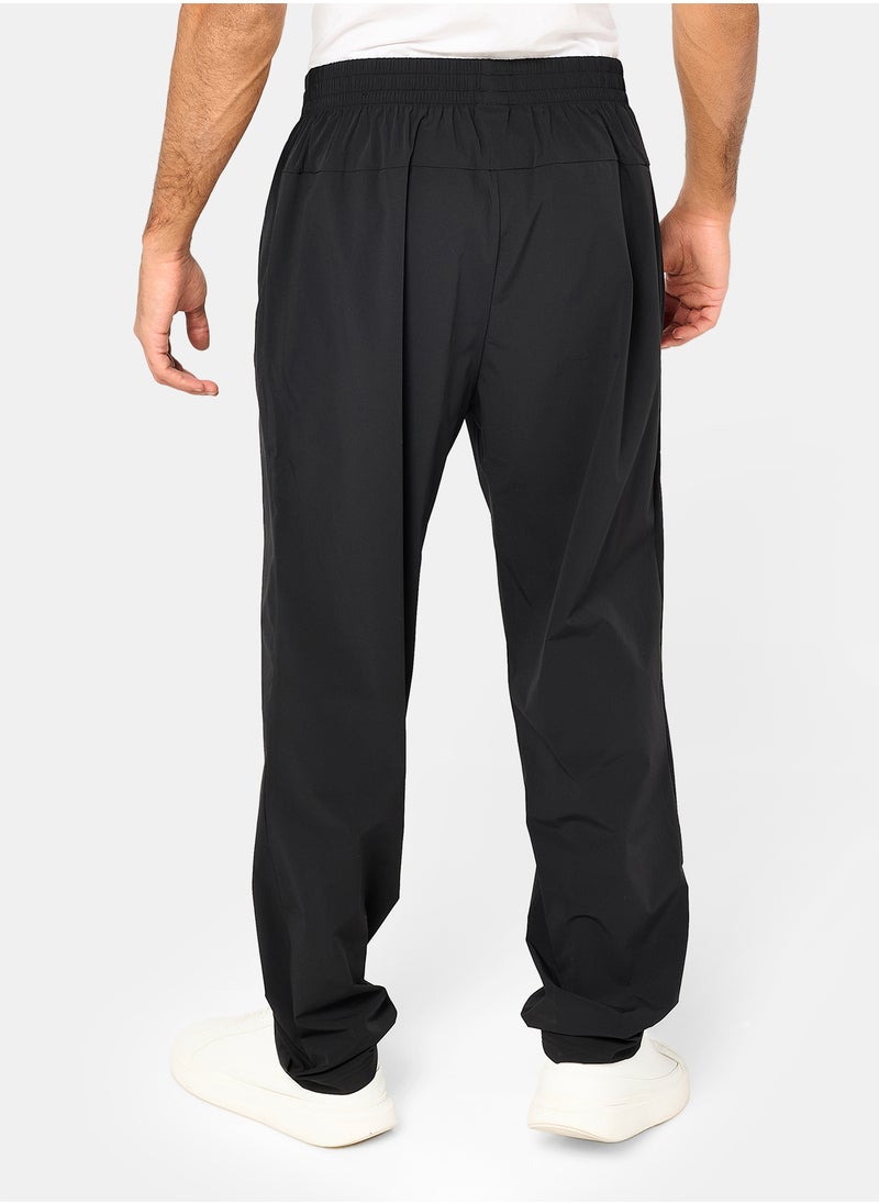 Cross Training Woven Track Pants - pzsku/ZB00ACF8B9B292D6E4FEEZ/45/_/1730809230/13e66b96-8e28-4ce1-a4e4-1a0b316b9d15