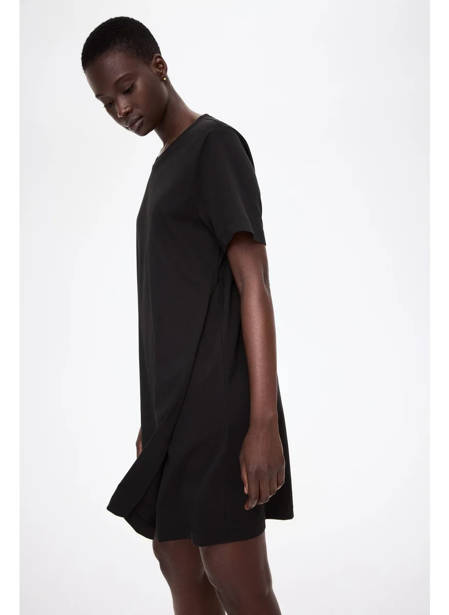 H&M Mama Nursing T-Shirt Dress