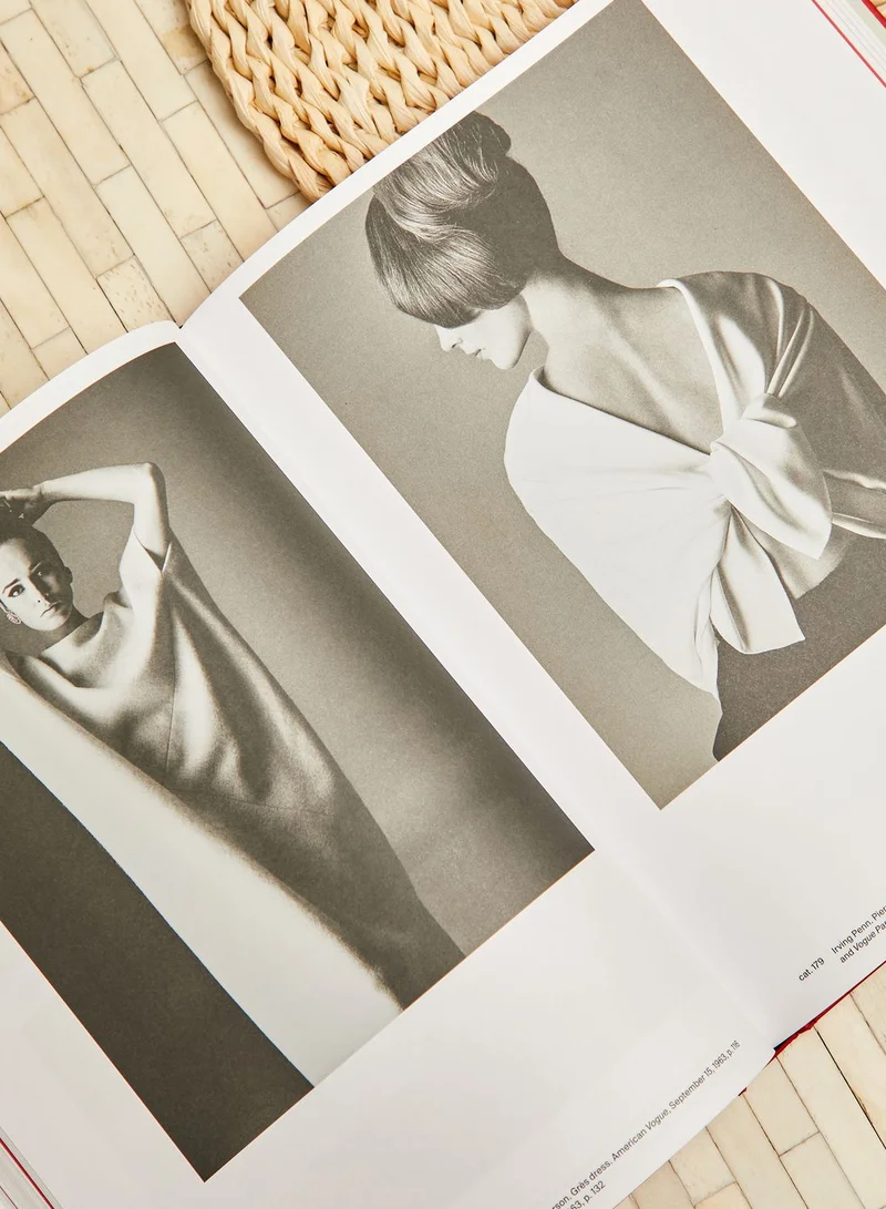 THAMES Vogue Paris  100 Years