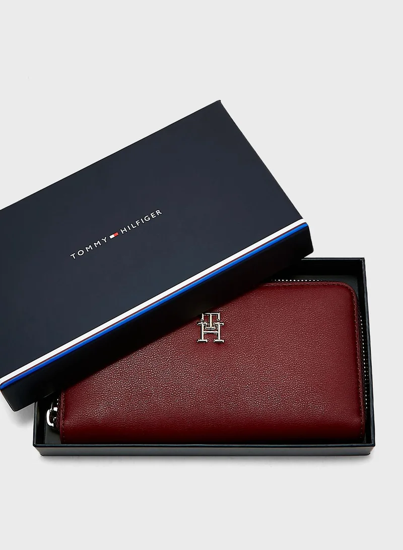 TOMMY HILFIGER Poppy Zip Around Large Wallet