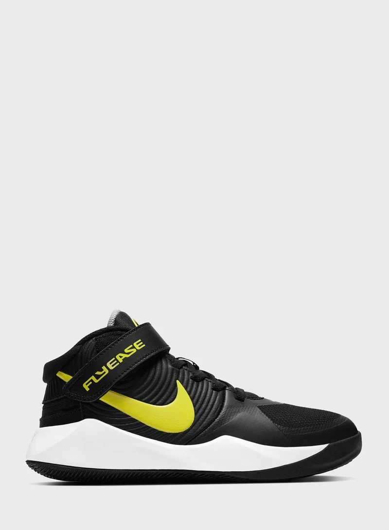 Nike Youth Team Hustle D 9 Flyease