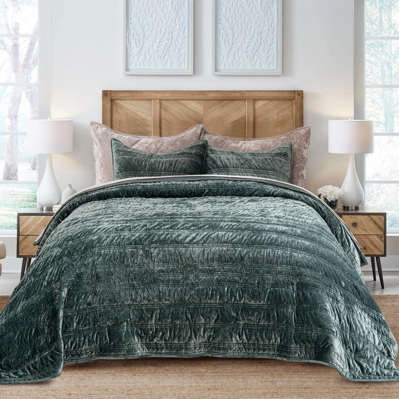 EVERGRACE Luxury Ruched Velvet Quilt King Size, Ultra Soft Bedspread Coverlet Set, Lightweight Velvet Comforter, Quilted Bedding Cover with 2 Matching Shams for All Season, Dark Green - Image 1