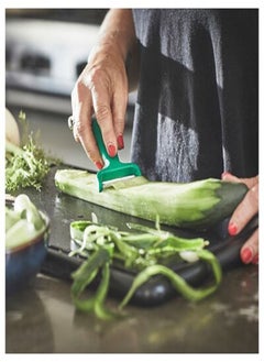 Generic Potato And Vegetable Peeler Green 11.4 centimeter  - Image 2