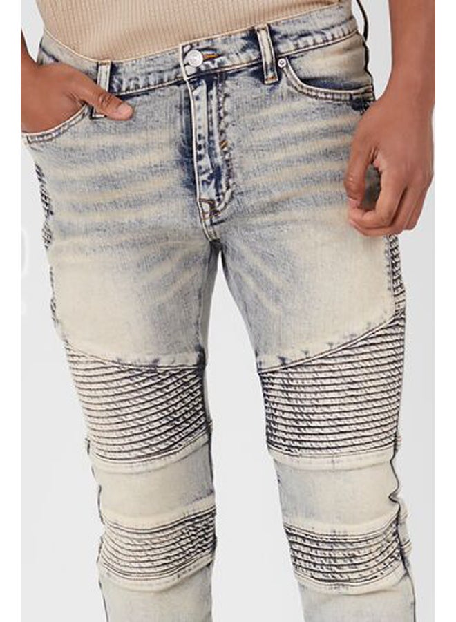 FOREVER 21 Moto Skinny Jeans  - Image 4