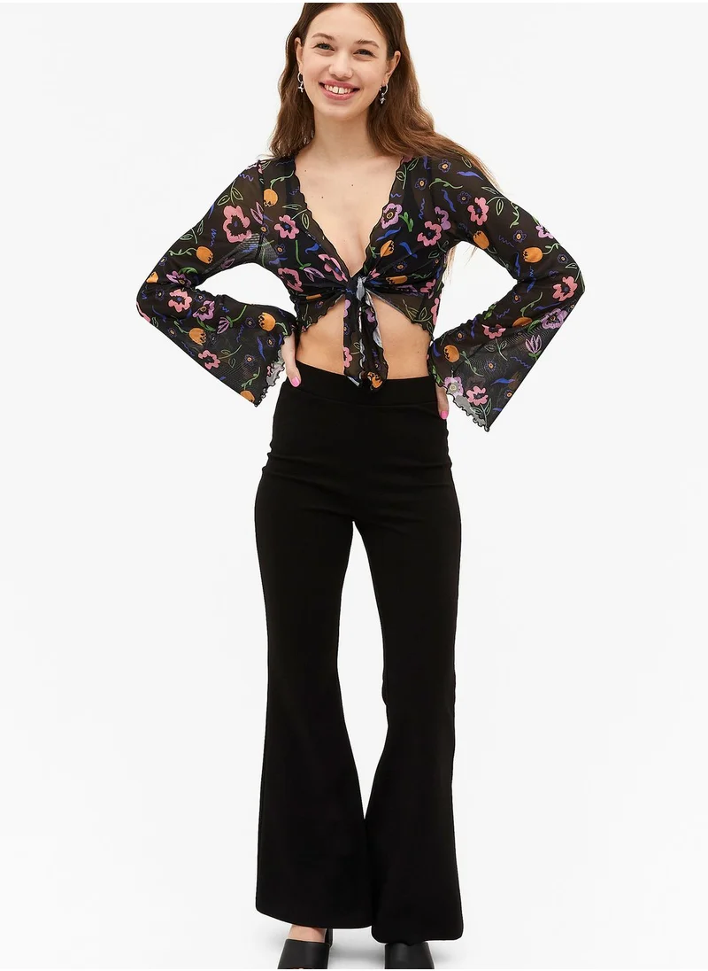 MONKI Floral Print Crop Top