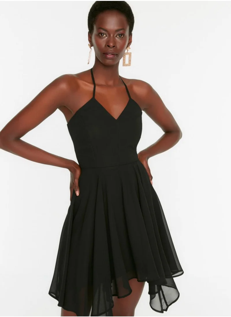 trendyol Halter Neck Ruffle Detail Skater Dress