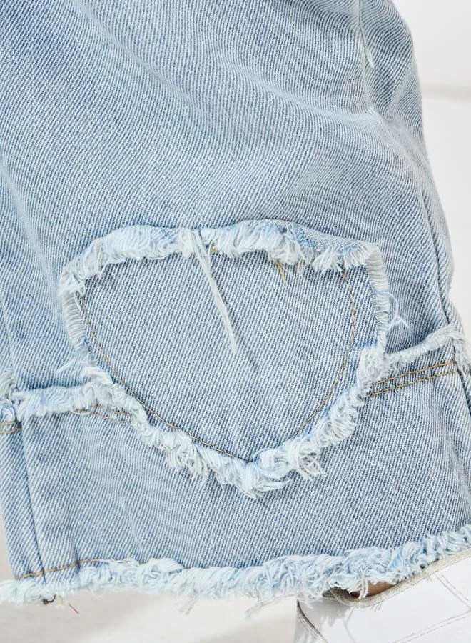 Styli Fake Pocket Heart Decor Wide Leg Jeans
