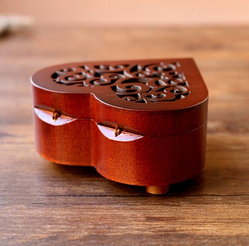 Sooharic Wooden Music Box You are My Sunshine, Heart-Shaped Wind Up Clockwork Mechanism Musical Gifts for Kids - Image 4