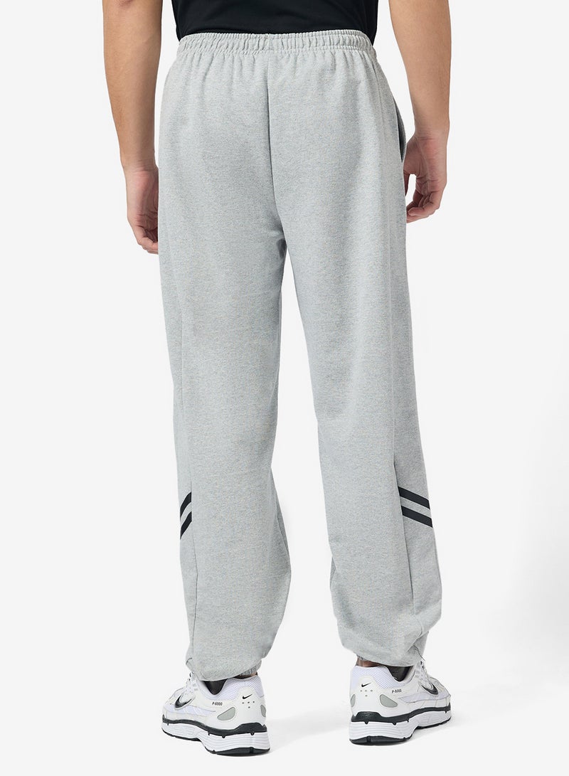 سفنتي فايف بيسيكس بنطلون رياضي فضفاض بحزام خصر مطاطي من نيويورك - Image 3