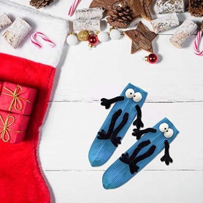Unisex Magnetic Holding Hands Funny Couple Socks for Holidays - Image 3