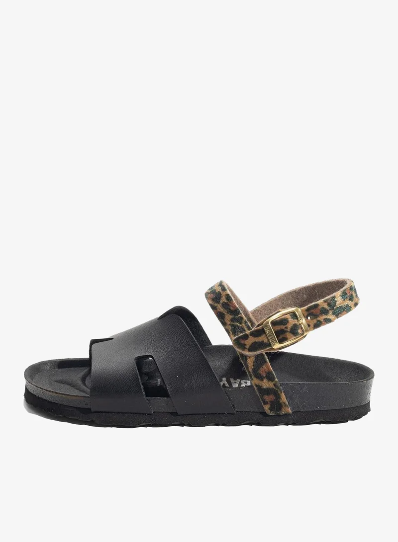 BAYTON  Warhol Flat Sandals for Women | Best Price UAE