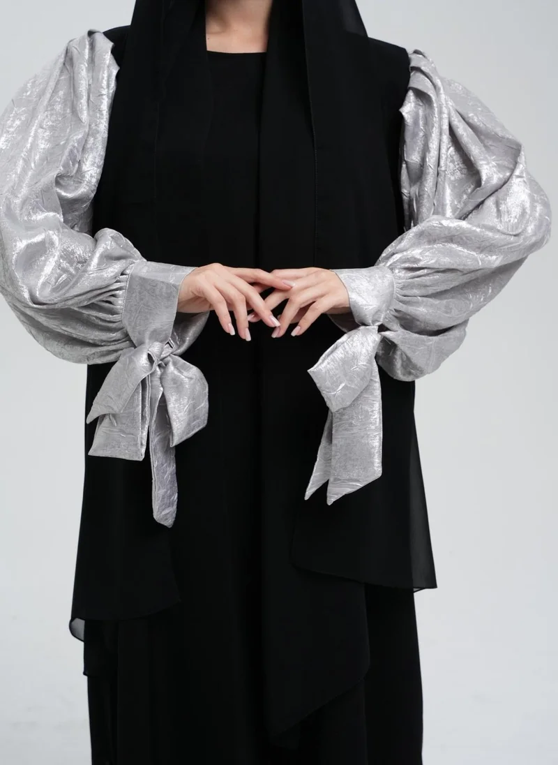 Meem by Mariyah Front open abaya with cuff sleeves