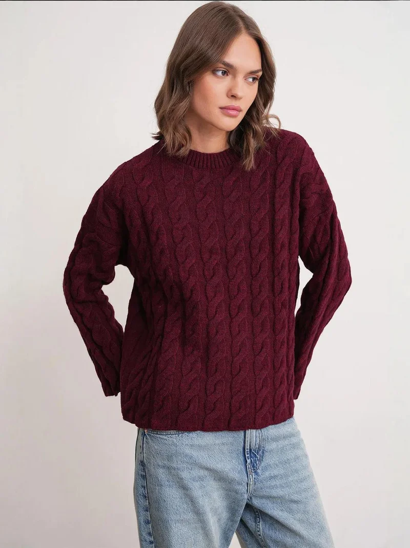 MixRay Mixray Slim Fit Cable Knit Pattern Crew Neck Sweater