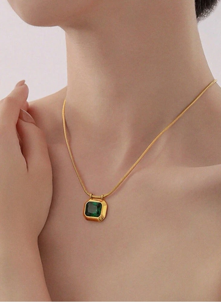 نون-شى سلسال نسائي أنيق من الاستانلس ستيل مطلي باللون الذهبي عيار 18 - Image 3