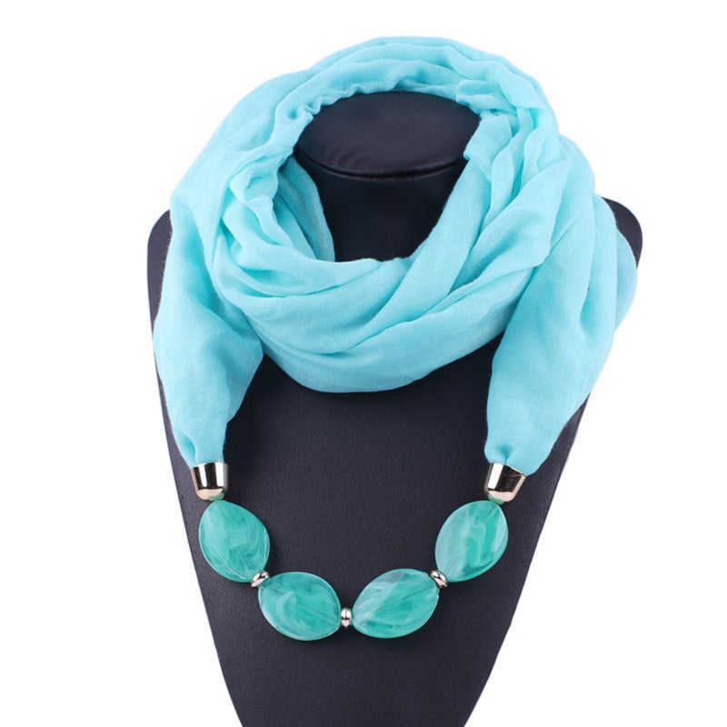 Elegant Summer Scarf with Pendant - Image 4
