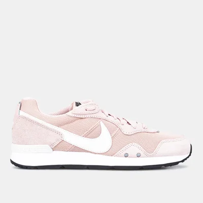 Nike Women's Venture Runner Shoe