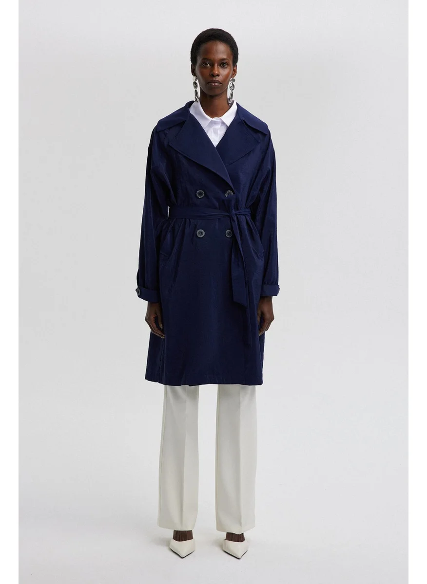 Touche Relax Mugra Trench Coat