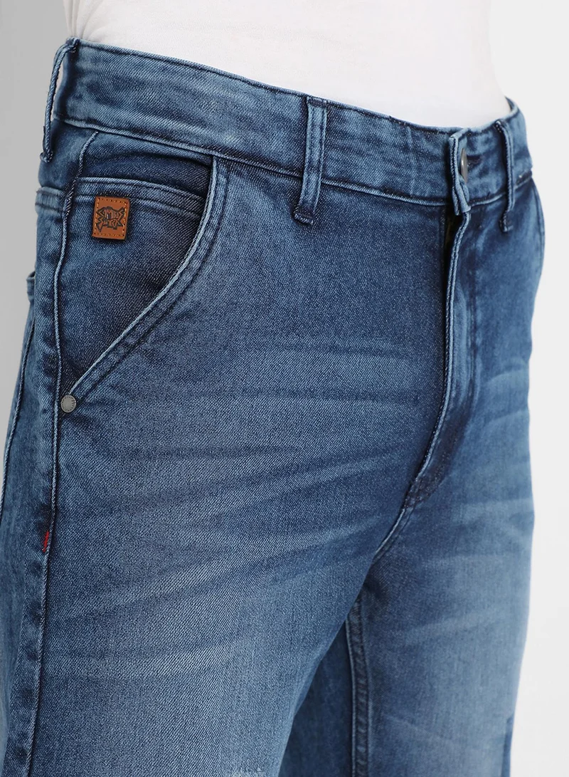 Campus Sutra Campus Sutra Men's Blue Distressed Patterned Denim Jeans For Everyday Wear | Medium-Wash |  Button Closure | Regular Fit | Denim Jeans Crafted With Comfort Fit For Everyday Wear