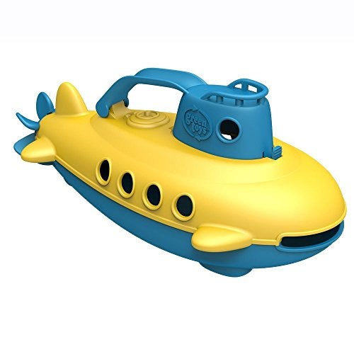 Green Toys لعبة الغواصة الخضراء - خالية من BPA والفثالات، قارب مائي أزرق مع مروحة خلفية دوارة مصنوعة من مواد معاد تدويرها. ألعاب آمنة للأطفال الصغار. - Image 5
