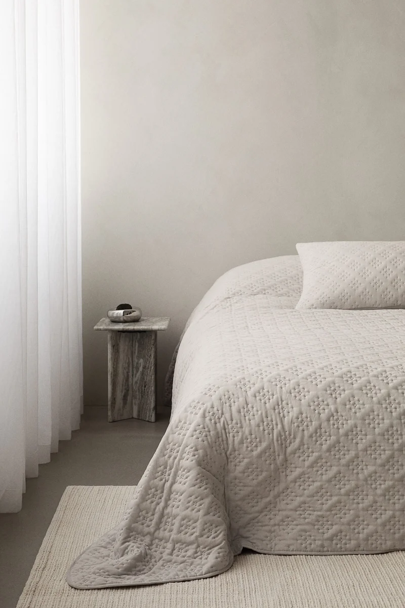 H&M Quilted bedspread