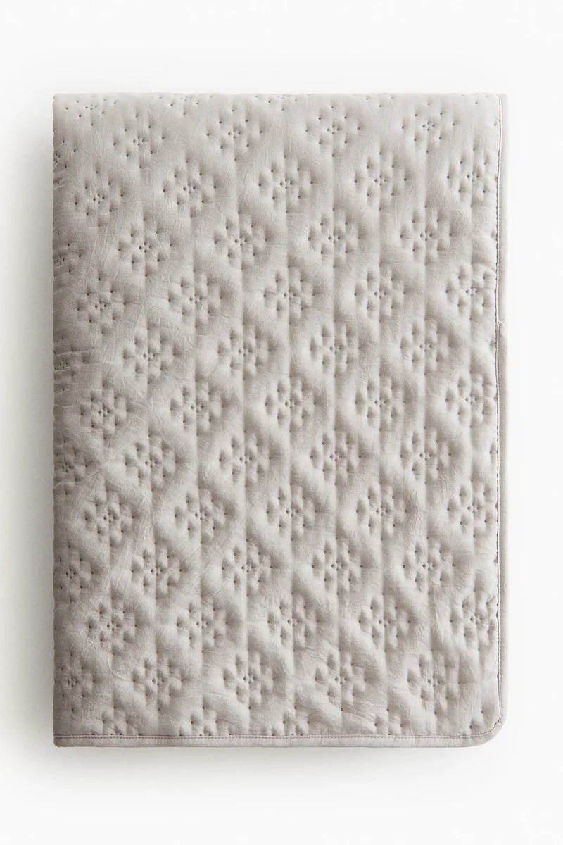 H&M Quilted bedspread
