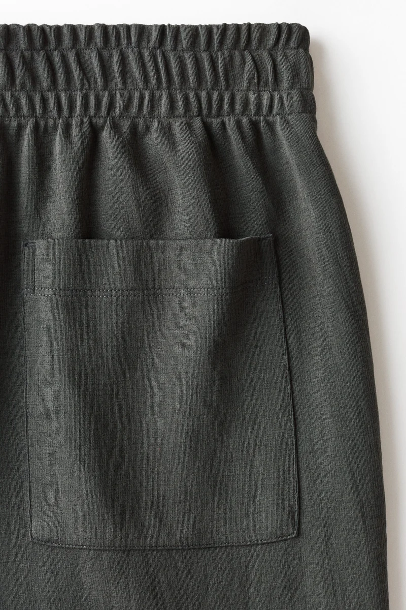 H&M  Relaxed Fit Interlock joggers for Men | Best Price UAE