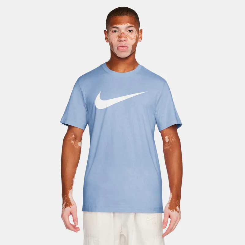 نايكي Men's Sportswear Swoosh T-Shirt