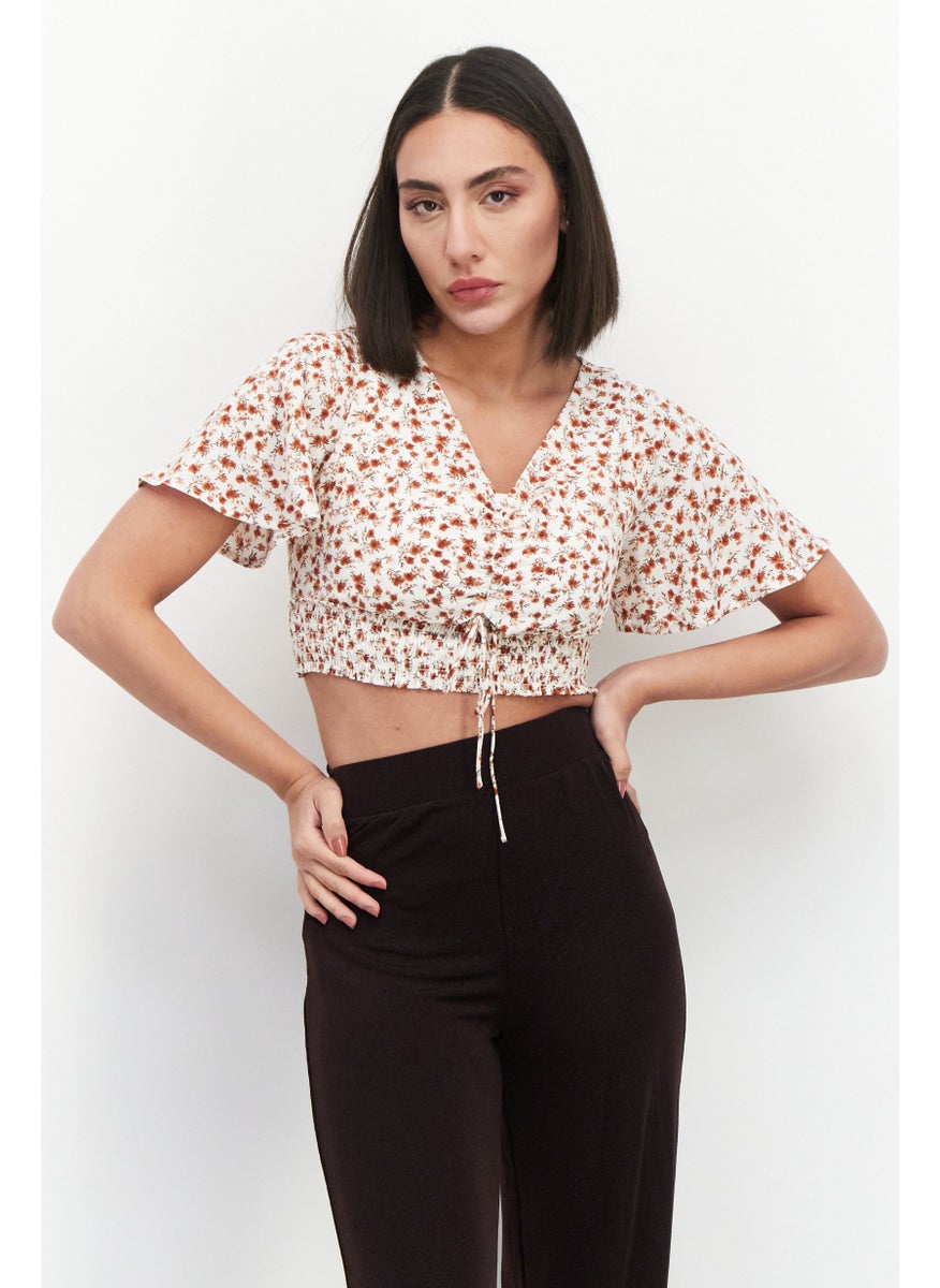 VERO MODA - Women V Neck Short Sleeves Floral Print Crop Top, Brown Combo - Image 1