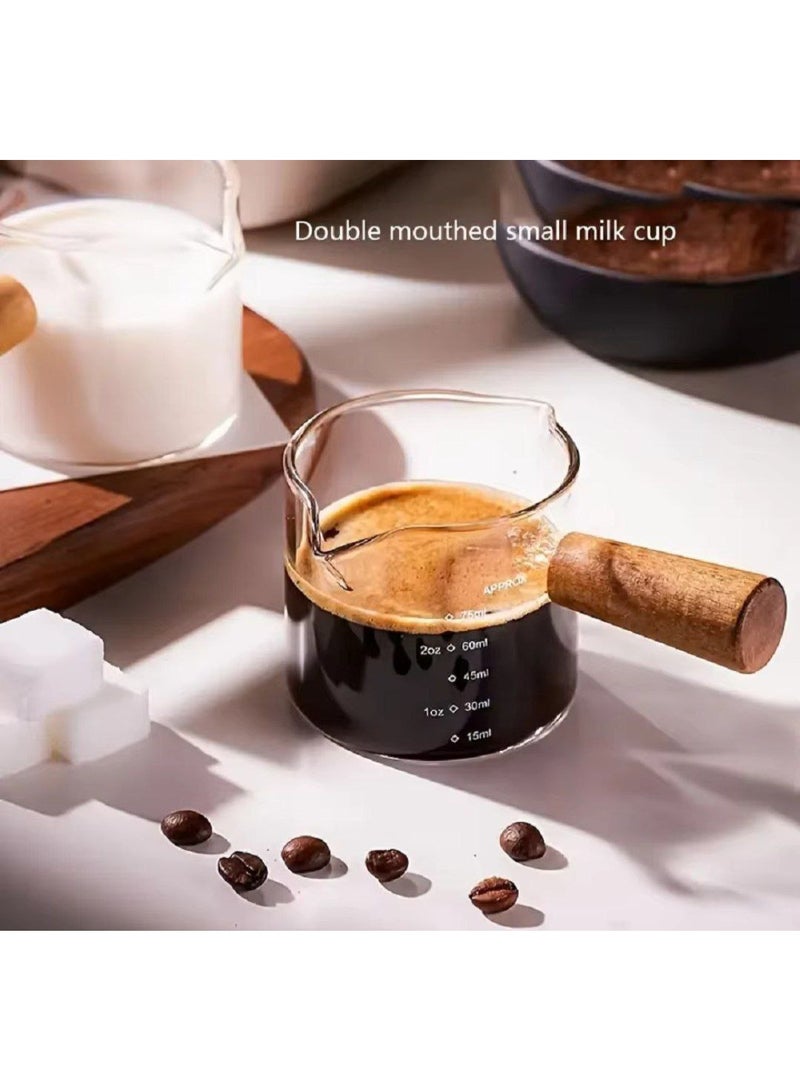 Experience the visual delight of watching your coffee rise and achieving the perfect *wesh* (frothy crema) every morning with this coffee pot. Featuring an insulated handle for safe handling, it combines the pleasure of the brewing ritual with an elegant presentation—perfect for coffee enthusiasts who appreciate the finer side of their daily brew. - Image 1