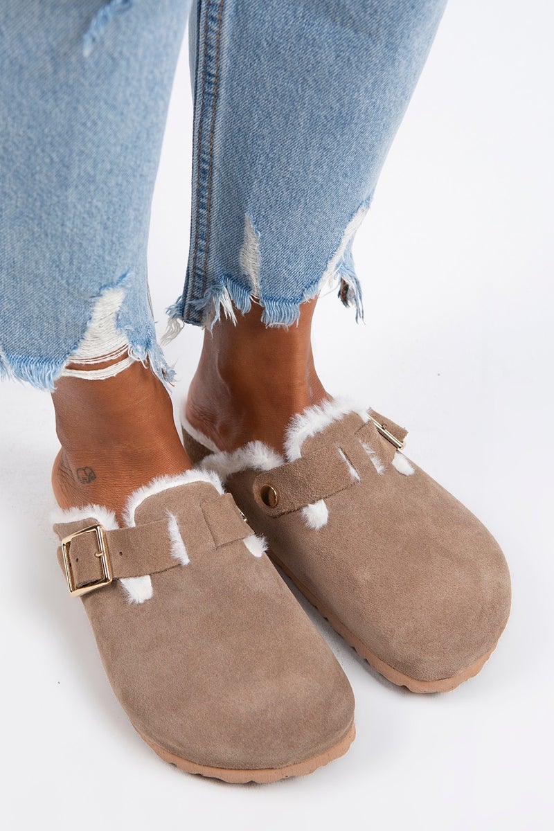 Manijero Manjero Zeta Shearling Women's Genuine Leather Buckle Belted Shearling Mink Suede Slippers  - Image 3