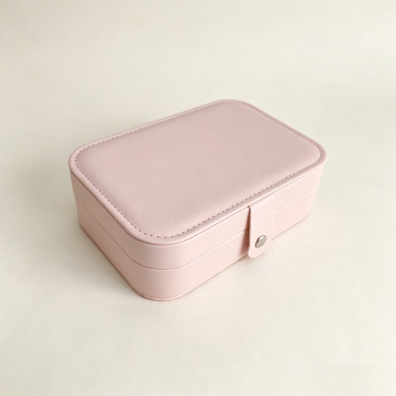 Travel-Friendly PU Leather Jewelry Box - Compact, Dustproof, Scratch-Resistant Organizer for Rings, Earrings, and Lipstick