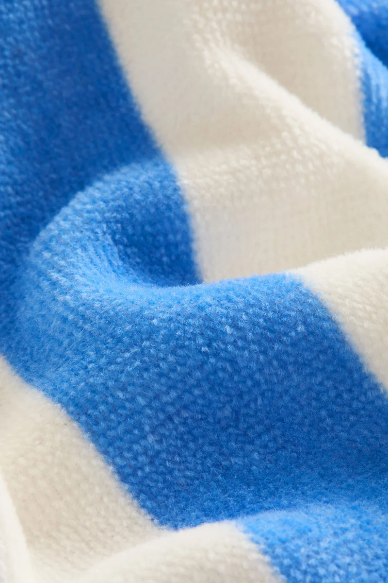 اتش اند ام روب حمام من قماش تيري ناعم