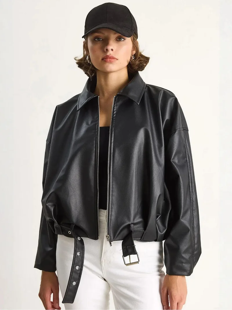 بيانكو لوتشي جاكيت بومبر من جلد لوكسي بسحاب