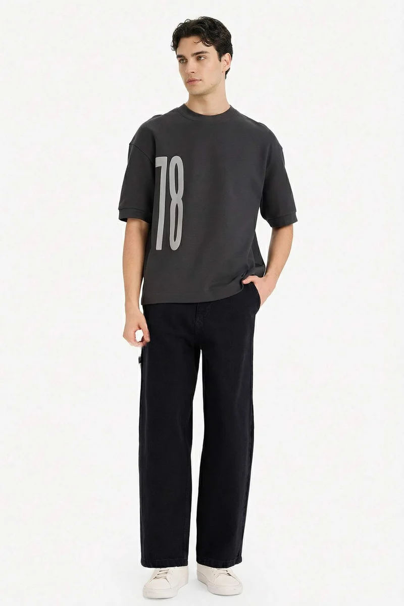 ديفاكتو Breathable Loose Fit Printed T-Shirt